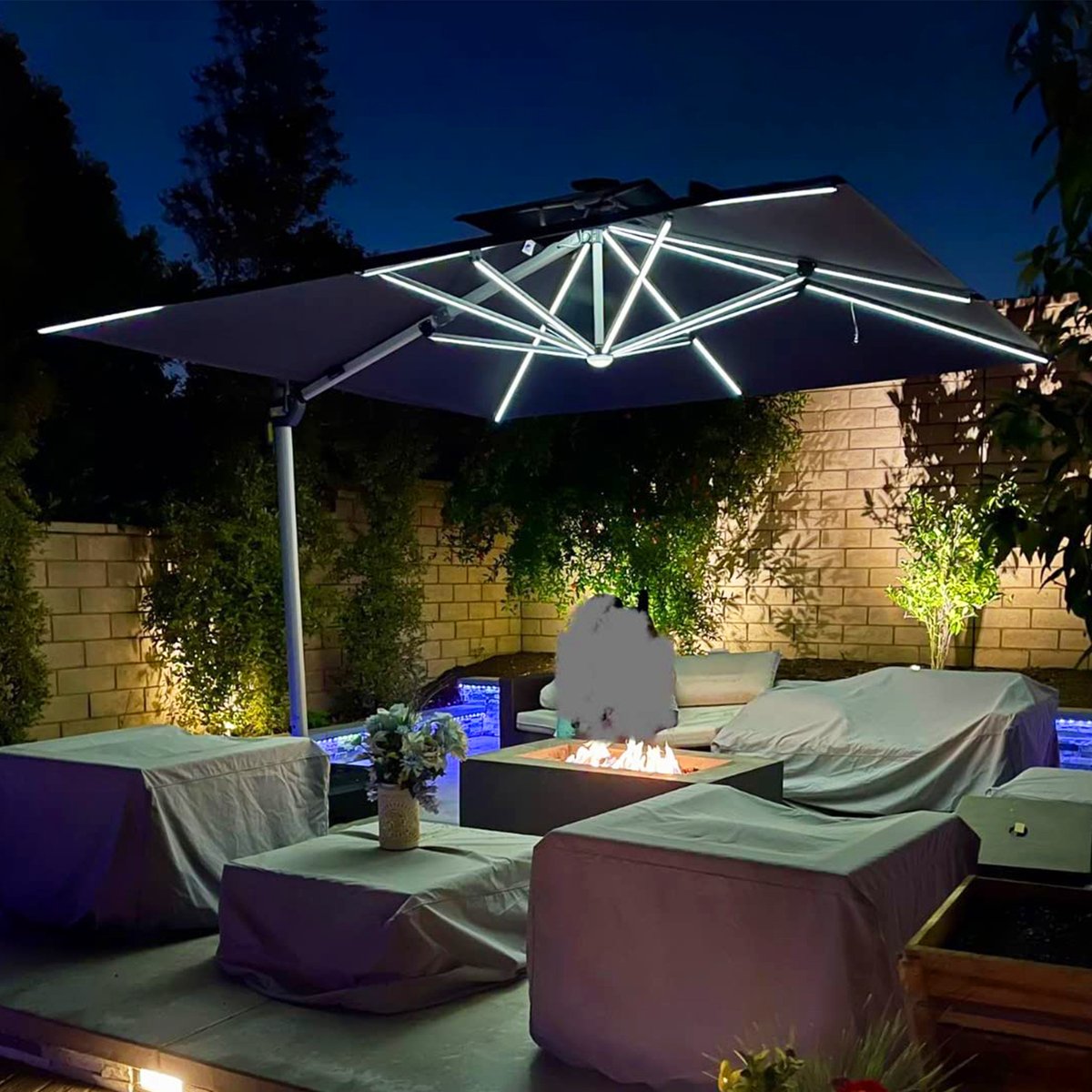 Not afraid of the dark anymore! An umbrella crafted with Led lights, bringing you a unique nighttime experience.

#patiolife #PatioUmbrella #OutdoorLighting #OutdoorEntertaining  #outdoorliving #RelaxationStation 
#GardenDecor