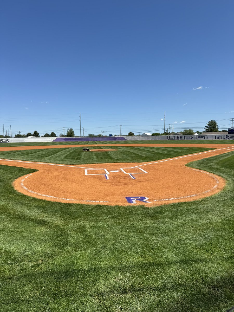 FRGroundsdept's tweet photo. @sfieldathletics A new contender for the Field of the Year title? https://t.co/KACHbdlxmG