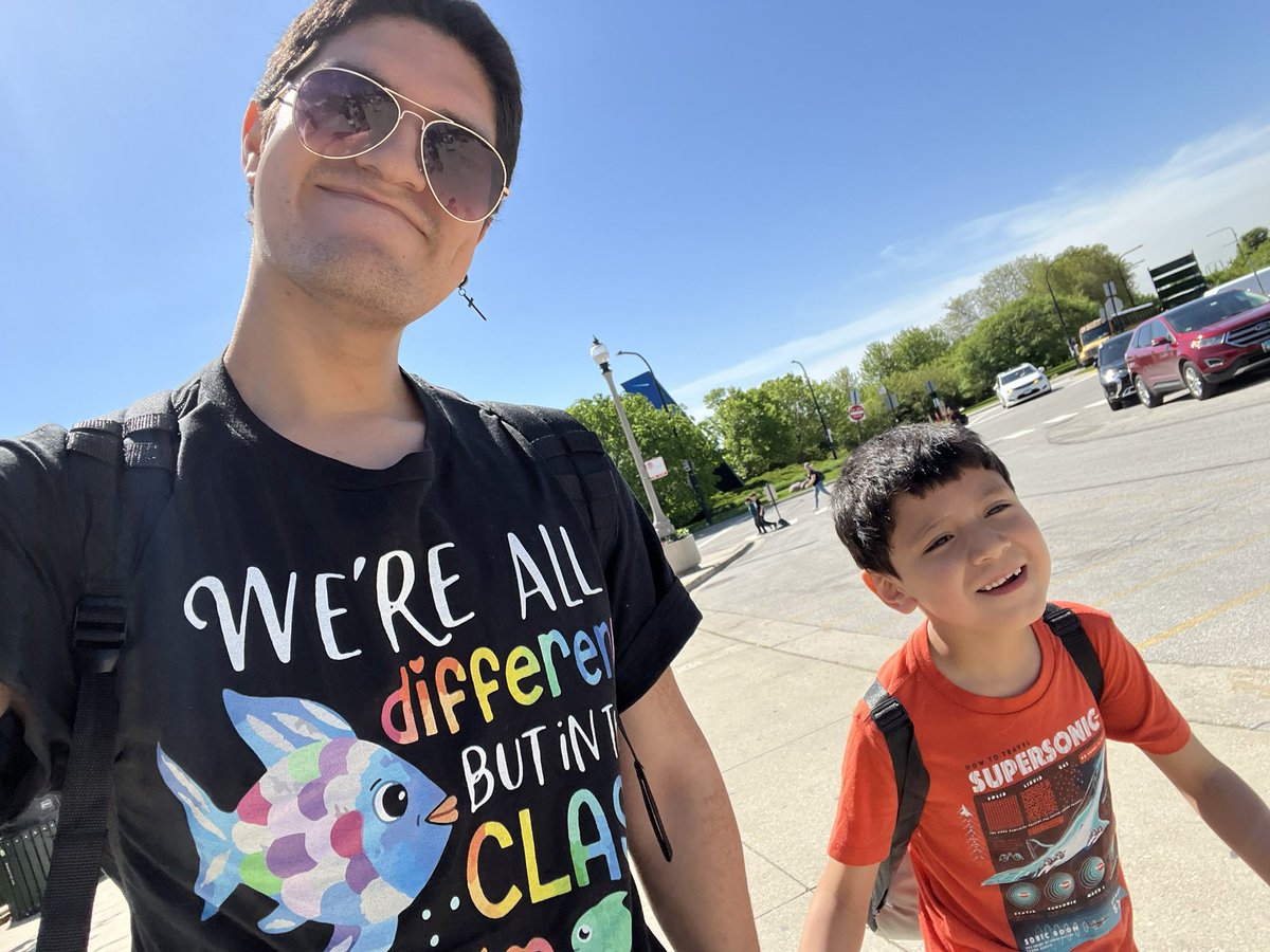 Aquarium with my 2nd graders. 💙🐟 #asd4all <a href="/LakeParkASD4/">Lake Park Elementary School</a>