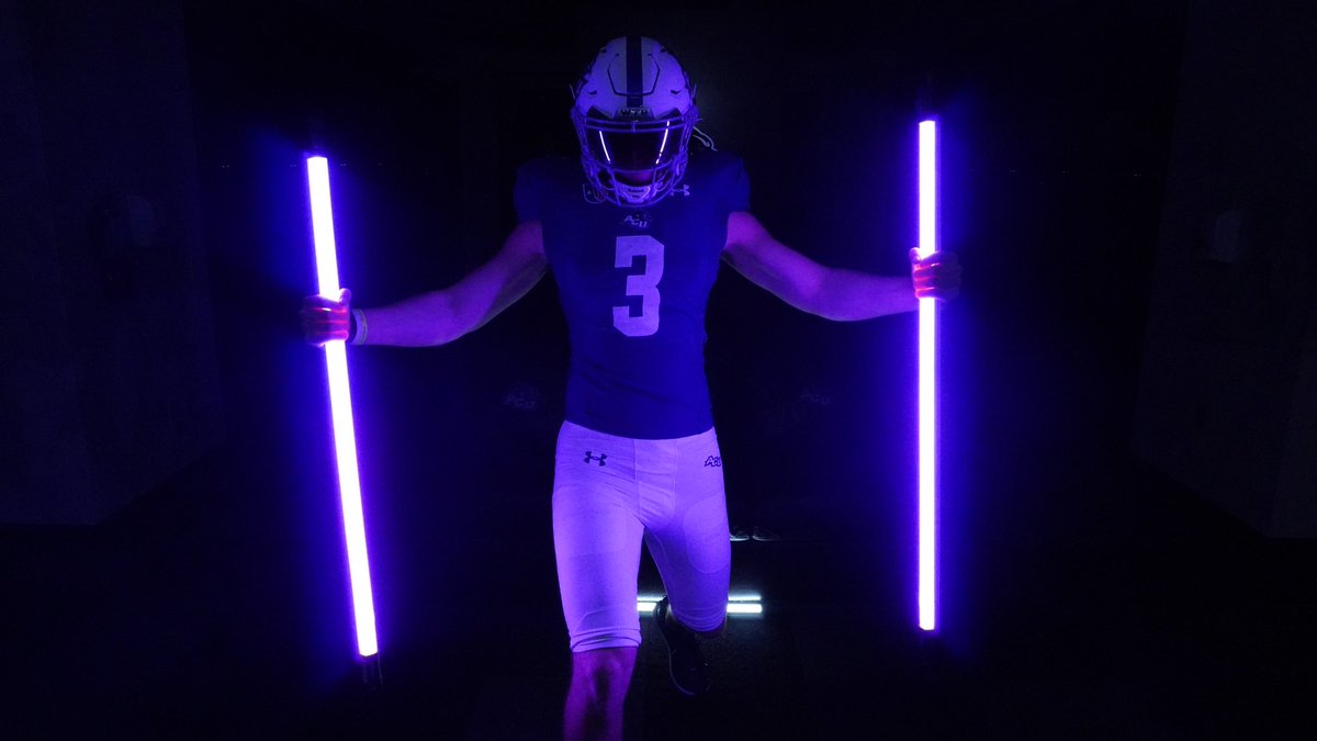 Carson May tweet media