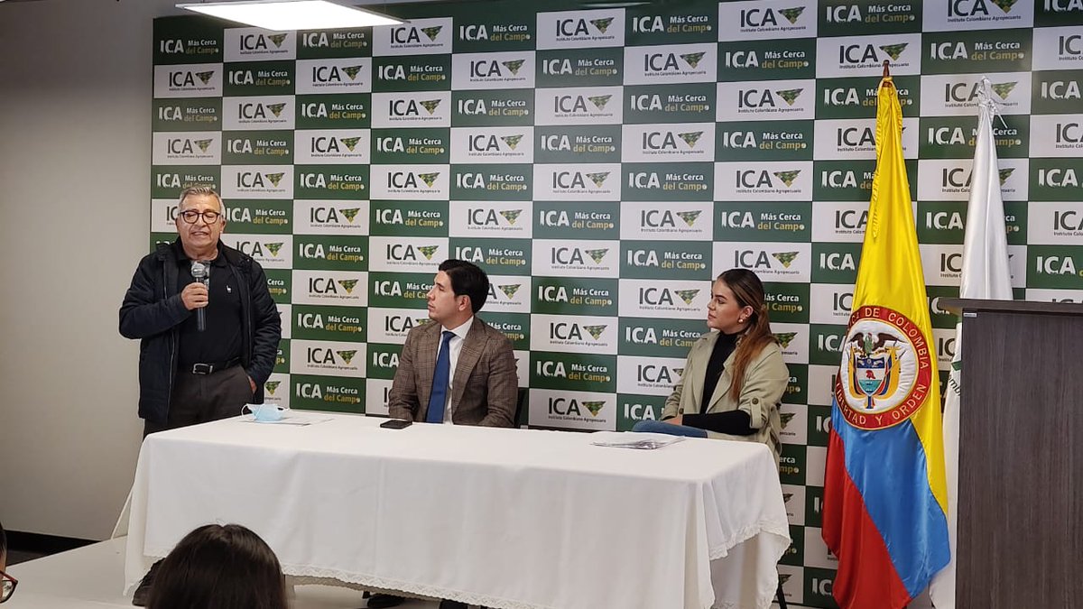 ASONALTRA_ICA's tweet photo. ✊ Nuestro compromiso es por y para cada uno de nuestros funcionarios.

🤝 Luego de un proceso del @ICACOLOMBIA acompañado siempre por @asonaltraica, hoy se da inicio formalmente a trabajo en casa y teletrabajo. Seguiremos velando para que esté proceso cada día sea más agil. https://t.co/TSTiAYpdzw