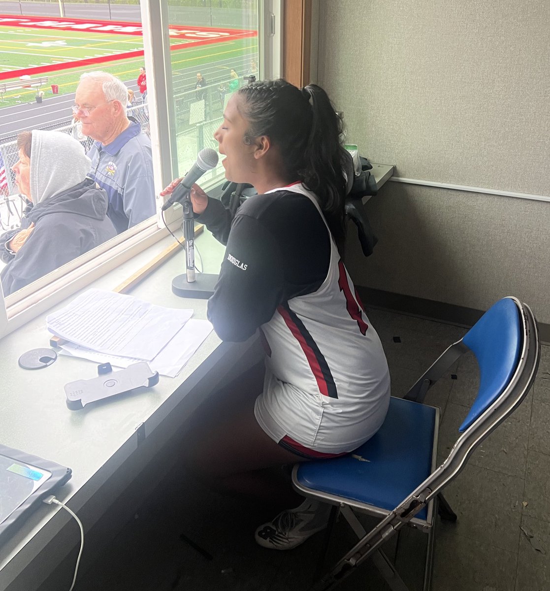 Fantastic Senior Night G-LAX vs Bellingham in a rainy night game. Both teams battled the elements and the opposition, Milford earned a solid Home “W”, RAWK ON!$!❤️‍🔥🥍☀️  @jcotlin @MilfordSchools @MHSBoosters2 <a href="/Chappy8611/">Bill Chaplin (He/Him/His)</a> <a href="/LauriePinto5/">Laurie Pinto</a> <a href="/HockomockSports/">HockomockSports</a> <a href="/HawkNationAT/">Ashley Desko</a>