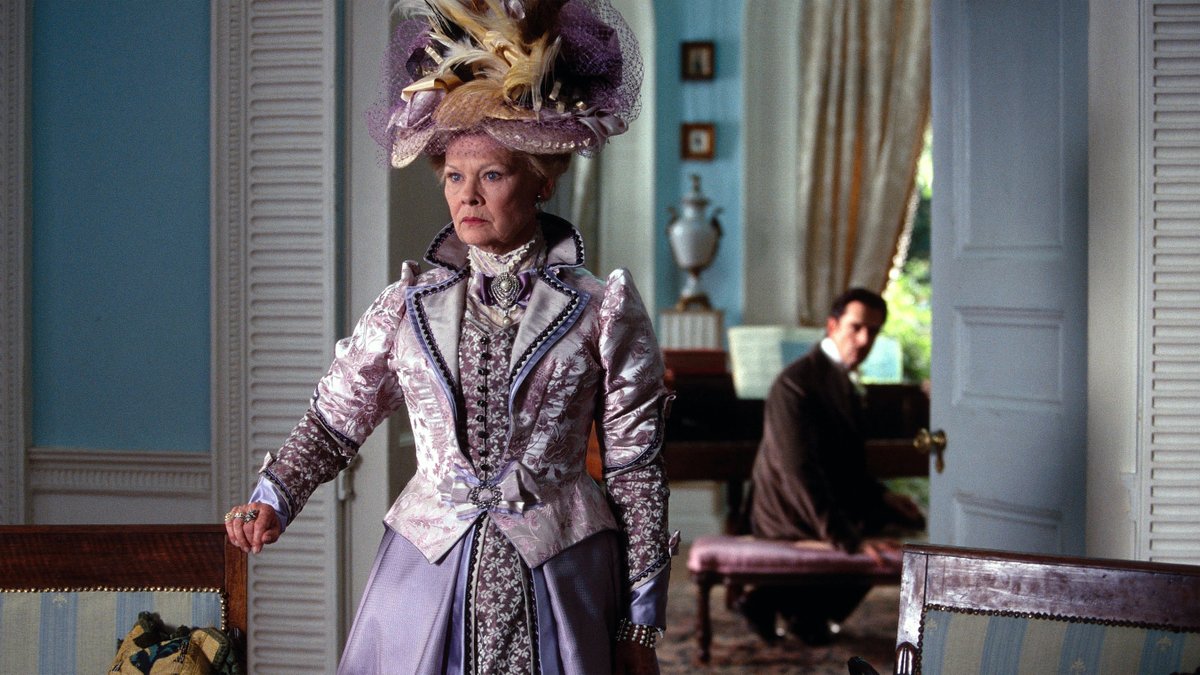 The Importance of Being Earnest, 2002 Photographer: Paul Chedlow #JudiDench #TheImportanceOfBeingEarnest