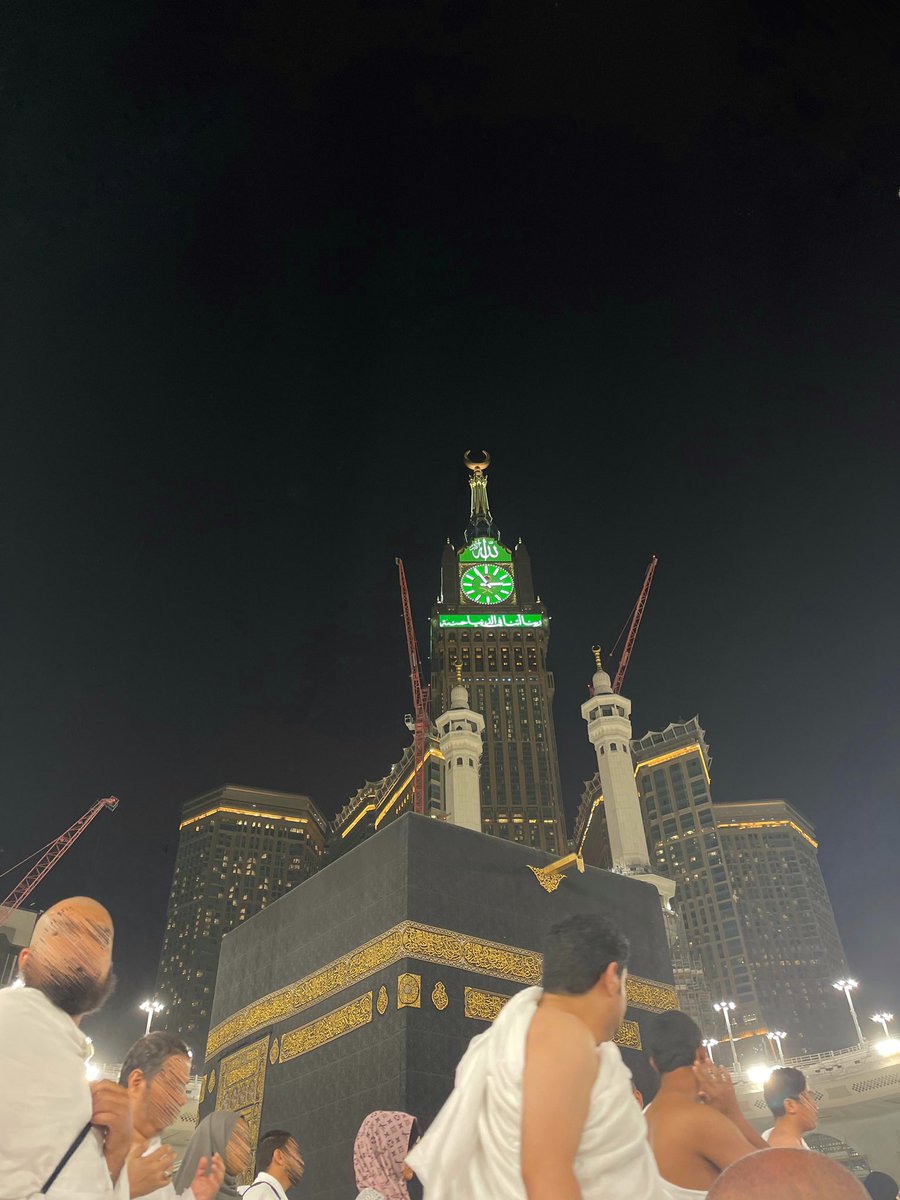 osa_12a's tweet photo. لا إله إلا الله وحده لاشريك له له المُلك وله الحمد وهو على كُلّ شيءٍ قدير، الحمدلله على التمام https://t.co/MKGXVZTtUg