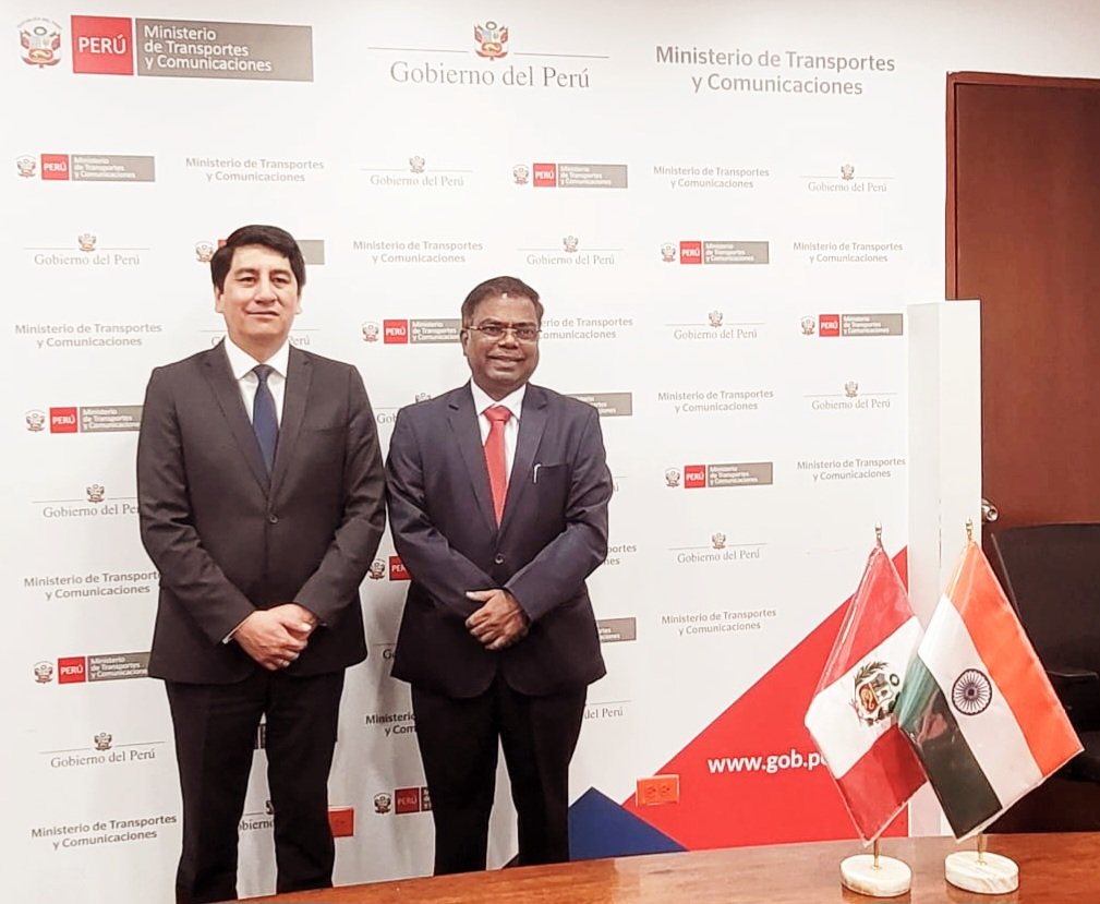 Amb @VishvasSapkal had an honour to meet H E Mr. Ismael Sutta, Vice Minister of Transportation, 🇵🇪 @MTC_GobPeru on 8.5.2024. They discussed bilateral cooperation. 🇮🇳 🤝 🇵🇪
