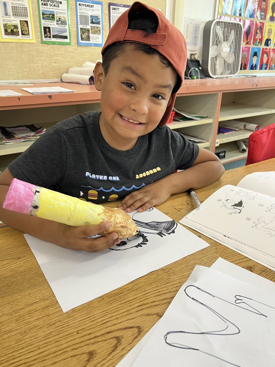 msmeyerart's tweet image. “Drawing” with our paper mache pencils &amp;amp; crayons in 2nd grade! 🖍️ ✏️ #beabulldog #séunbulldog