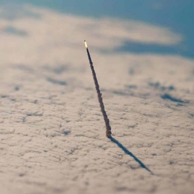 Space shuttle leaving Earth. (Tilt shift photography)