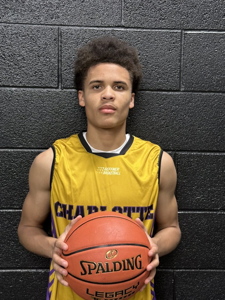 Victory Christian’s Xavier Perry had 19 points in his final game at On the Radar’s Carolina Classic in Spartanburg last weekend playing for the Charlotte ACES. Perry was named a top performer at the event and continues a strong year. He led Victory to a state title in February.