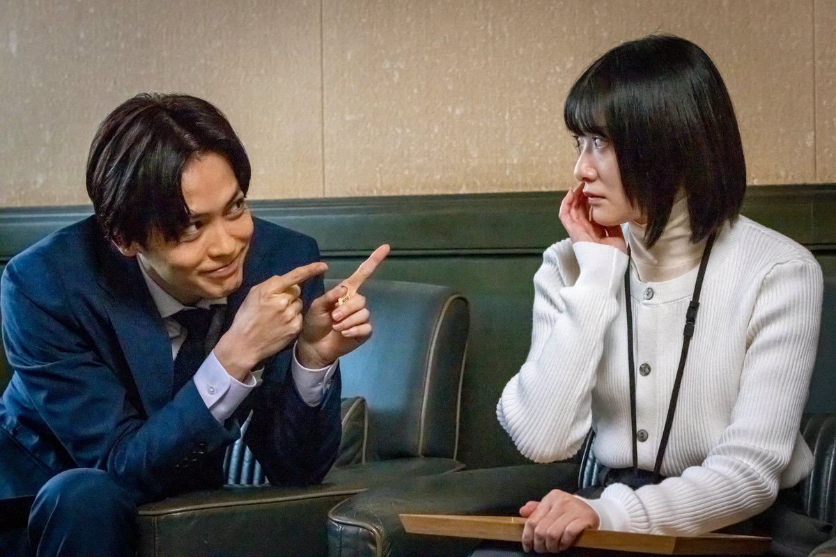 edge_ktv's tweet image. 🏢 #社内処刑人 🗡
\ 今日よる、第4話放送🎥 /
「深瀬のぞみは存在しない――」
ショックを受けるほのか( #生駒里奈 )に、副島( #猪塚健太 )がさらに「5年前の事件」について、ある事実を告げる。
そしてその夜、ほのかにも、魔の手が迫る!
一方、のぞみ( #中村ゆりか )はある人物に接触…👤