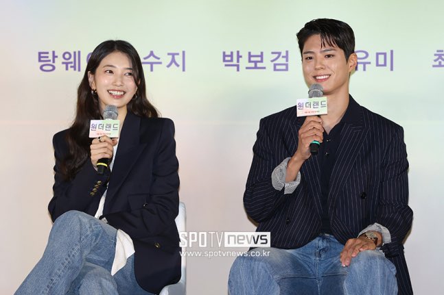 June on X: "Taeju and Jeongin < Wonderland > press conference #박보검 #ParkBogum #suzy #WONDERLAND https://t.co/XqCPQK4C0h" / X