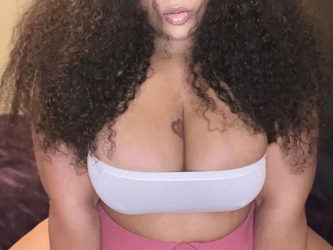 I'm online right now on CamModelDirectory - pay-per-minute system for Skype live shows. Call me right<a href="/tag/stripchat"class="tags"><span>#stripchat</span></a><a href="/tag/stripchatlive"class="tags"><span>#stripchatlive</span></a>