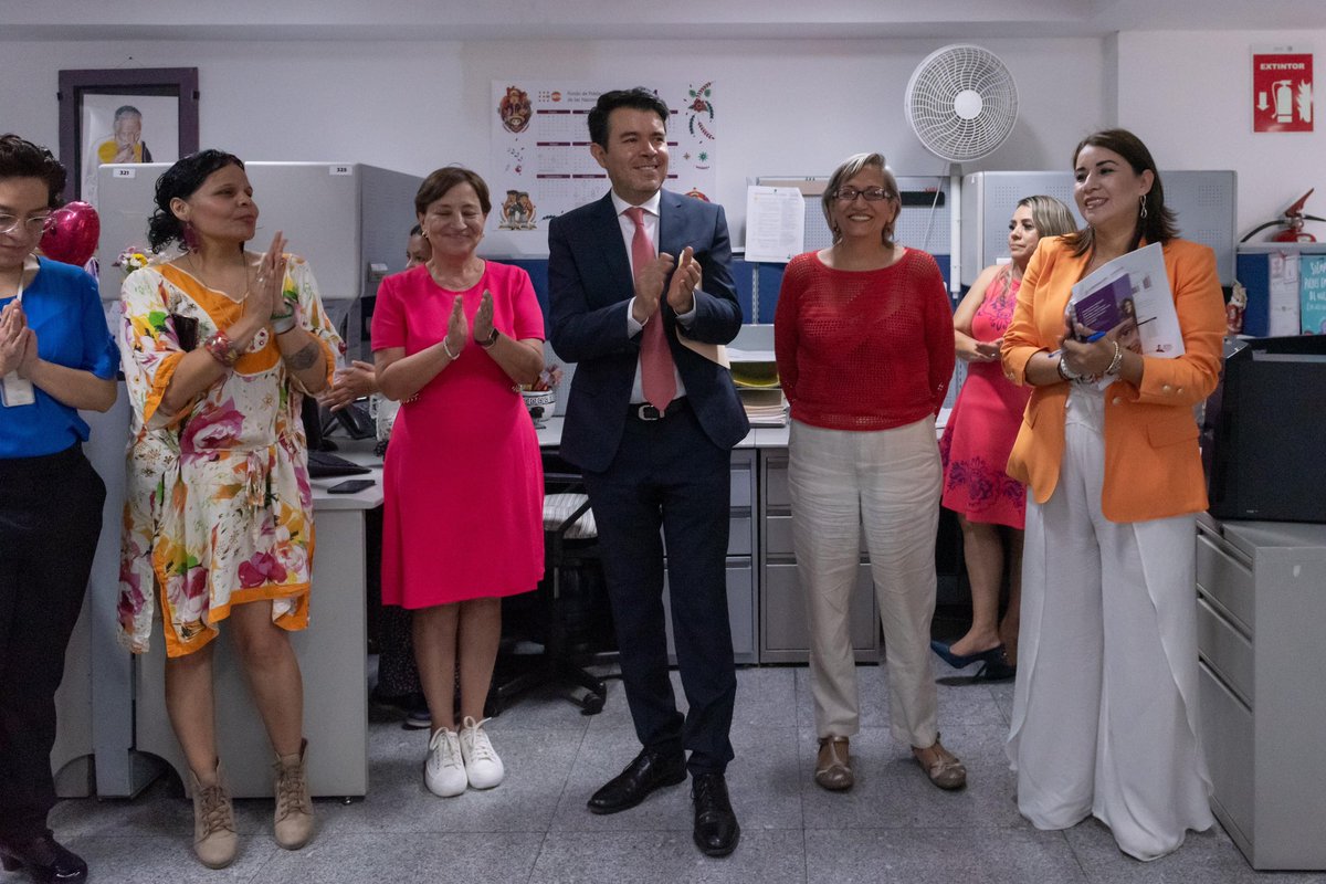 Este miércoles visité las instalaciones de @CONAPO_mx y sostuve una reunión muy productiva con la titular de la #SGConapo, @GabrielaRodr108 y el gran equipo de trabajo para dar seguimiento y fortalecer acciones que permitan garantizar los #DDHH de las y los adolescentes y…