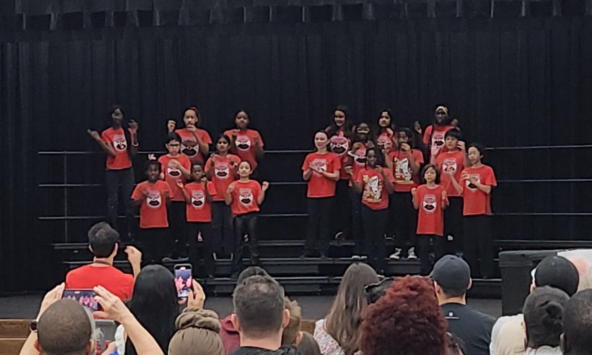 #Congratulations to our JSES #TrebleMakers and #SeguinSingers for doing a wonderful job at their #SpringConcert this evening! 👏🏽 Mrs. Patterson and Mr. Chaharbaghi are two very proud music teachers! 🎶❤️🎶 #ShineStallionsShine 🌟