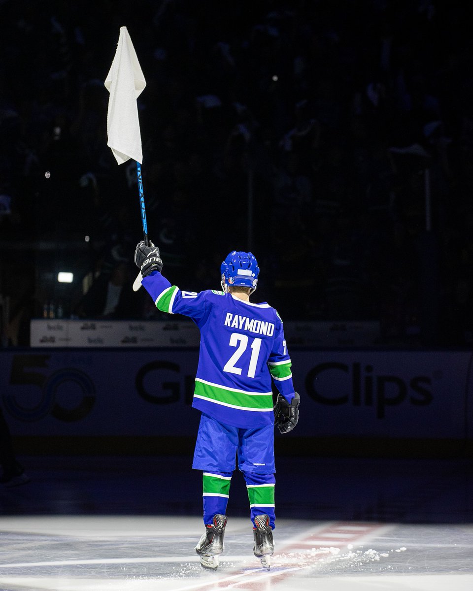 Canucks's tweet photo. Kicking off Round 2, we welcome tonight’s Towel Kid, Max, son of Mason Raymond! https://t.co/f3BBGblZ4y