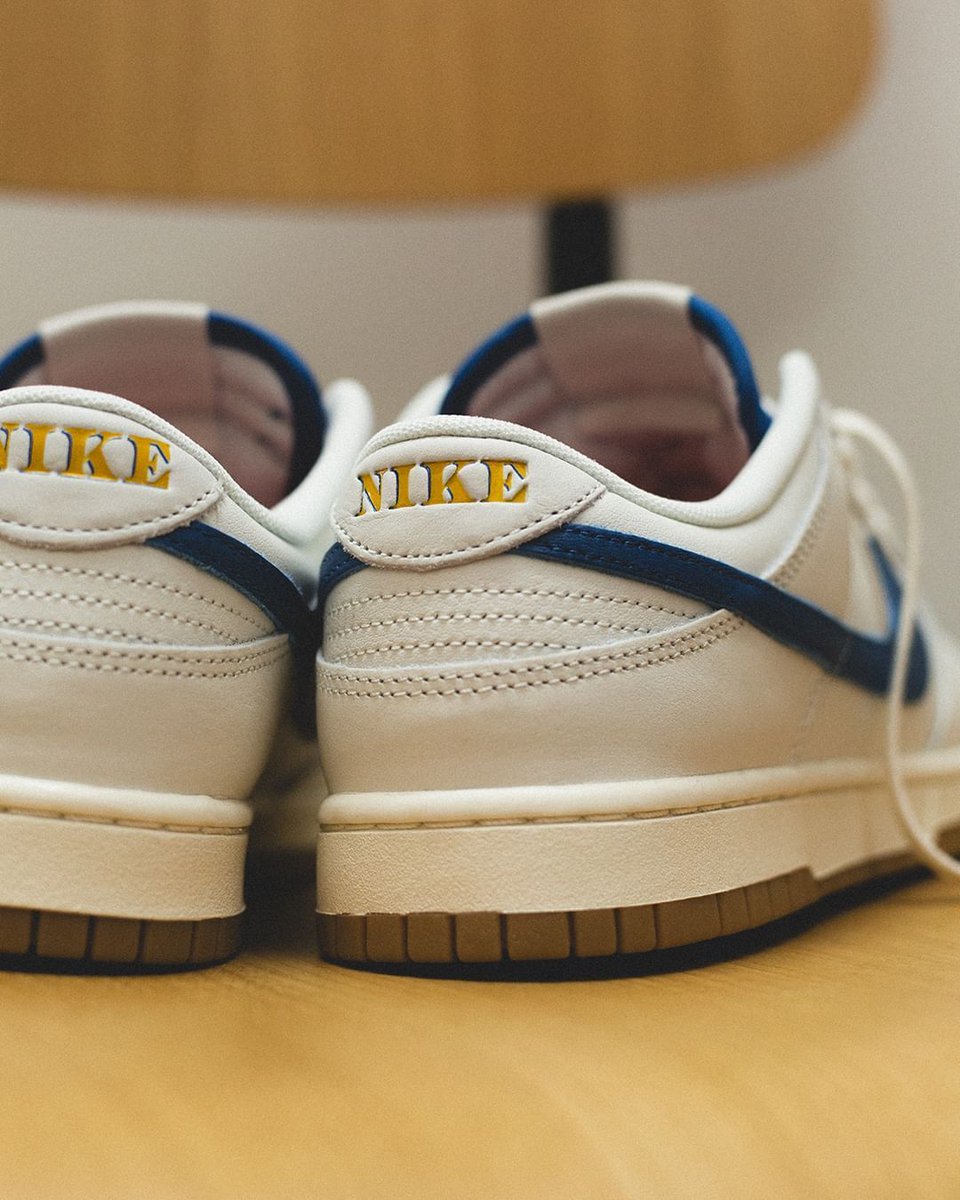 JustFreshKicks tweet media