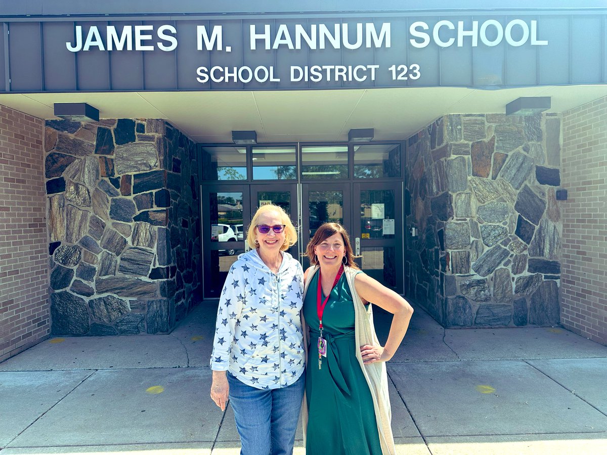 I will cherish this photo as it will serve as a reminder of the type of female leader I always aspired to be ❤️