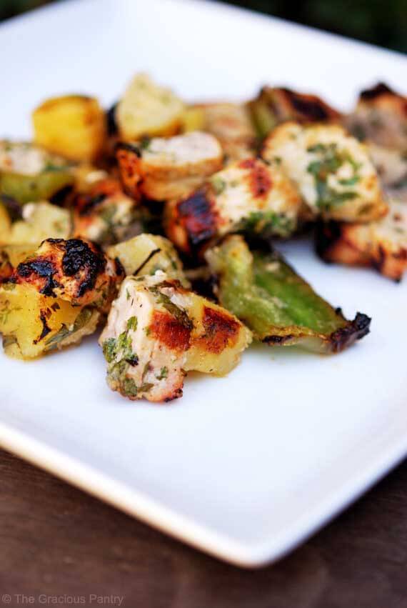 Pineapple #Pork Kabobs Recipe @graciouspantry thegraciouspantry.com/pineapple-pork… #Barbecue #SugarFreeRecipes #PaleoRecipes #4thofJuly #NoAddedDairy #NoAddedGluten