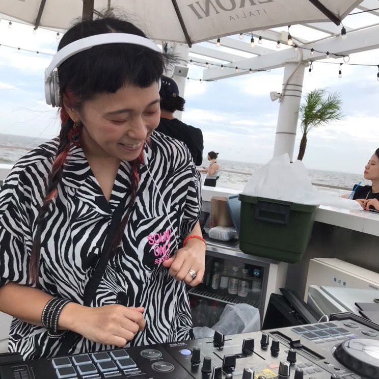 sbp_inage's tweet photo. 【🕺DANCE】
Overflow Dance School
【🎶DJ】
DJ Foomin
CO2
anemone
#theworld #sunsetbeachclub https://t.co/DUngktbqba