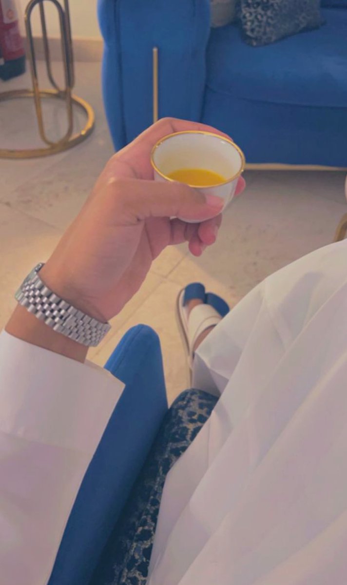 #صباحيات

بعض العرب طاريه يعدل المزاج 
وشلون عاد ملقاه وفنجال قهوة