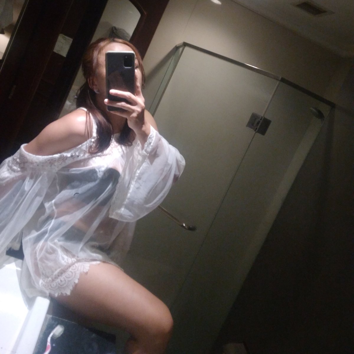 Lily #availbandung  sampai tgl 10 mei  #includeroom #excluderoom #BOBandung  yg liburan di  bandung yg mau isi slot bisa sampai jam 11 mlm, yg mau tanya2 dan d datengin ke kotanya DM aja