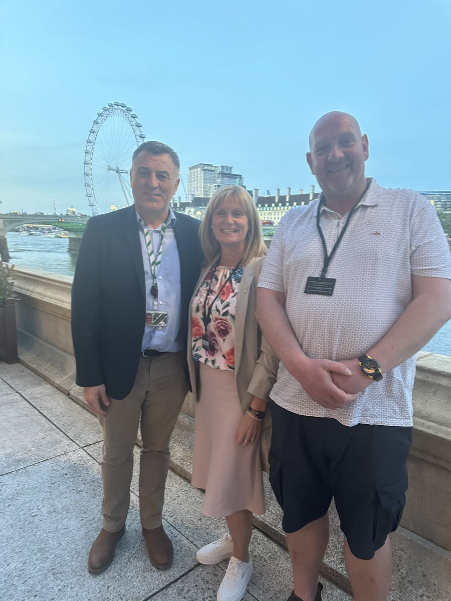 lan Byrne MP (@ianbyrnemp) on Twitter photo It was a real privilege to welcome Ann & Gary from <a href="/FareShareUK/">FareShare</a> into Parliament yesterday to thank them for all they do to help those struggling in food poverty across Liverpool & beyond.
#UnsungHeroes It was a real privilege to welcome Ann & Gary from <a href="/FareShareUK/">FareShare</a> into Parliament yesterday to thank them for all they do to help those struggling in food poverty across Liverpool & beyond.
#UnsungHeroes