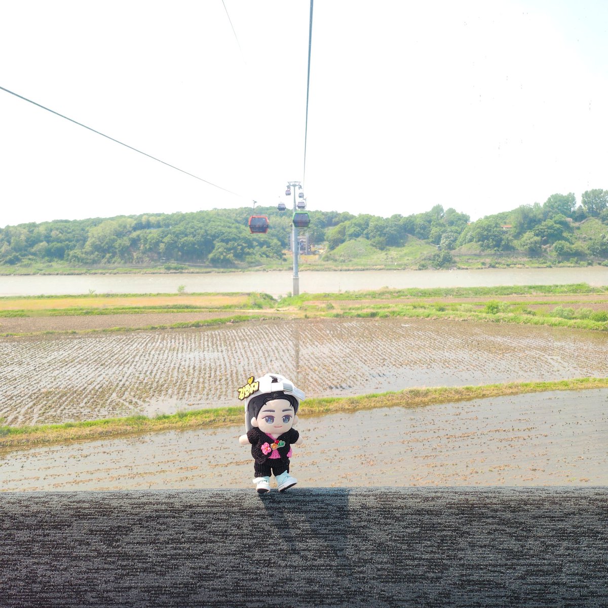 huiali3's tweet image. 우리희둥이 파주 곤돌라타고 임진강을 건너갔다왔넹^^
#김희재 
#경기도체육대회 
#우야노
#꽃마리