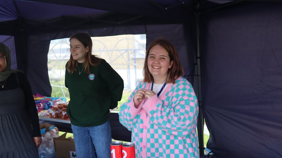 We are looking for enthusiastic individuals to volunteer at our Summer fete on 22 June 2024, from 12 to 4pm. Your assistance, no matter how big or small, will be truly valued and appreciated. Get in touch if you're interested at events@rhn.org.uk