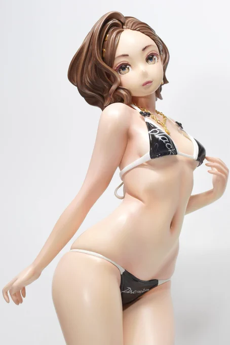 薄いビキニ紐の造形はBLACK!!!ビキニ見栄子の時に試したことがあるのでたぶんできるはずではある。 