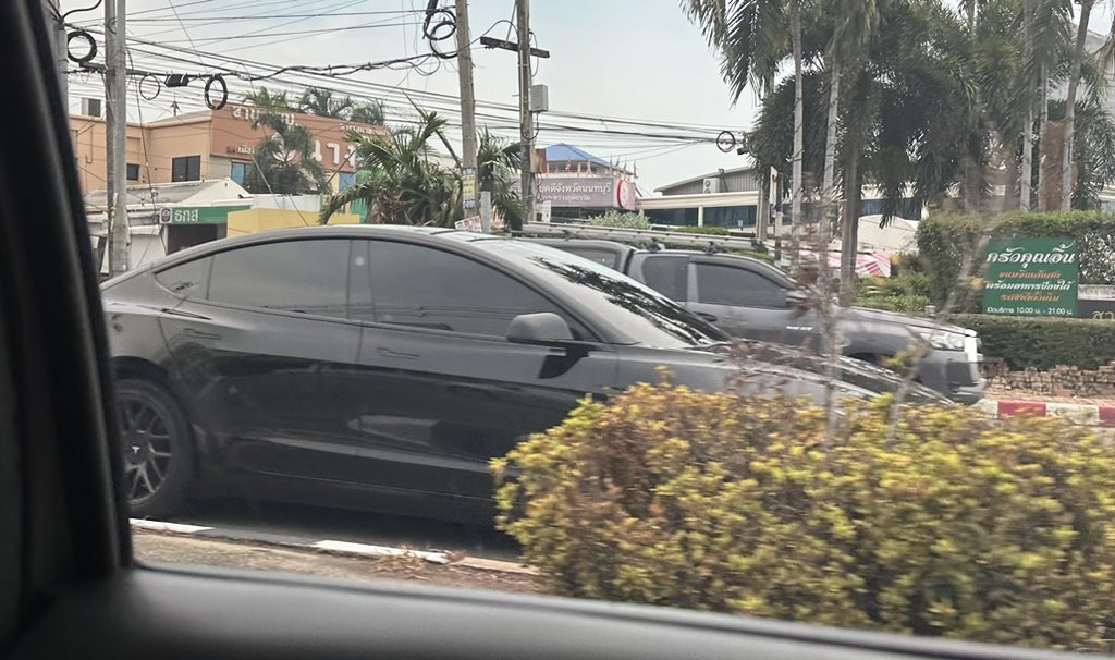 New Model 3 in Nonthaburi