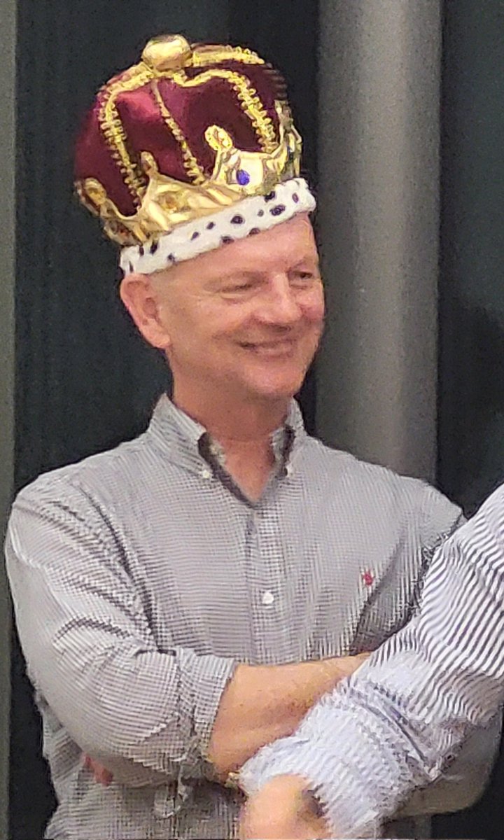 Great night with  colleagues celebrating the career of the fabulous Duncan Thomson the staff,patients and community of inverclyde owe a huge debt of gratitude for his commitment to high levels of clinical care, always going above and beyond for IRH #teamirh <a href="/greenocktele/">Greenock Telegraph</a> <a href="/NHSGGC/">NHS Greater Glasgow and Clyde</a>