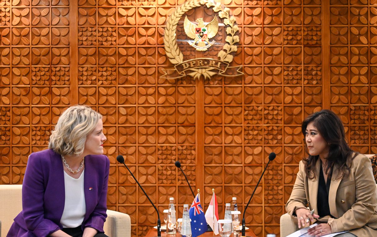 I’ve just arrived back from Indonesia for two days of meetings with my Indonesian counterparts.

We  had productive and meaningful discussions ranging from  counter-terrorism, counter people-smuggling, cyber security and tackling illegal foreign fishing.