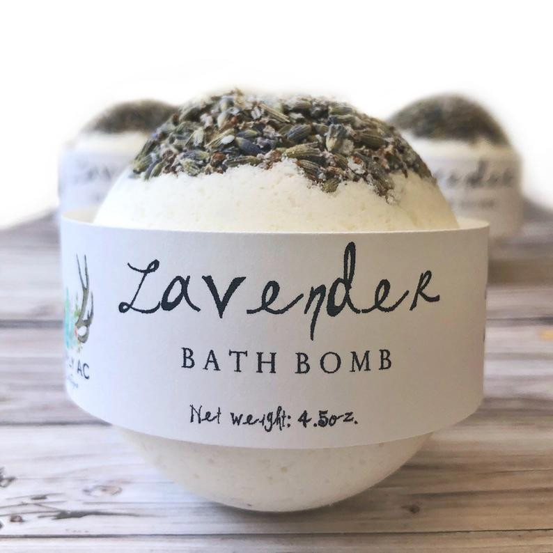 Lavender Bath Bomb tuppu.net/9554ada #DeShawnMarie #handmadesoap #smallbusiness #bathandbeauty #selfcare #womanowned #vegan #Soap #Christmasgifts #handmade
