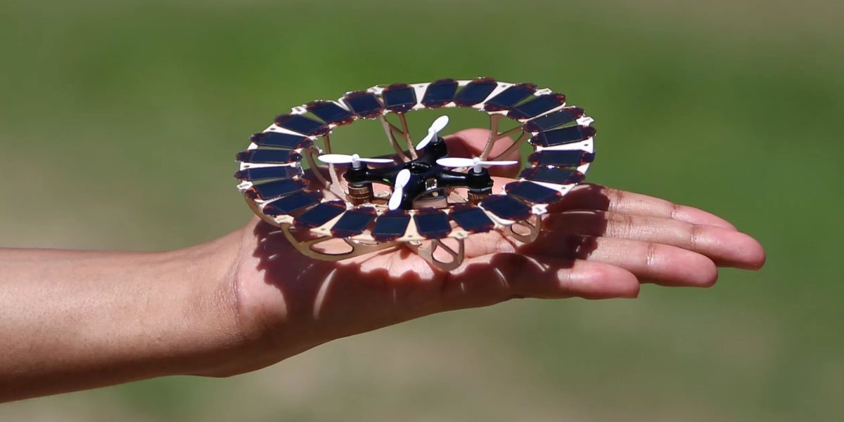 Powering drones with ultra-thin, flexible perovskite PV cells: An Austrian research team has demonstrated lightweight, flexible and ultra-thin perovskite solar technology in palm-sized autonomous… dlvr.it/T6dLyV #Manufacturing #ModulesUpstreamManufacturing #Technology