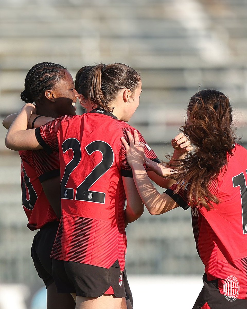 ⚔️ #RomaMilan
La Primavera femminile scende in campo alle 11.30 per la Semifinale della Final Four Scudetto
📺 Diretta sul canale YouTube della @FIGCfemminile

#SempreMilan #MilanYouth