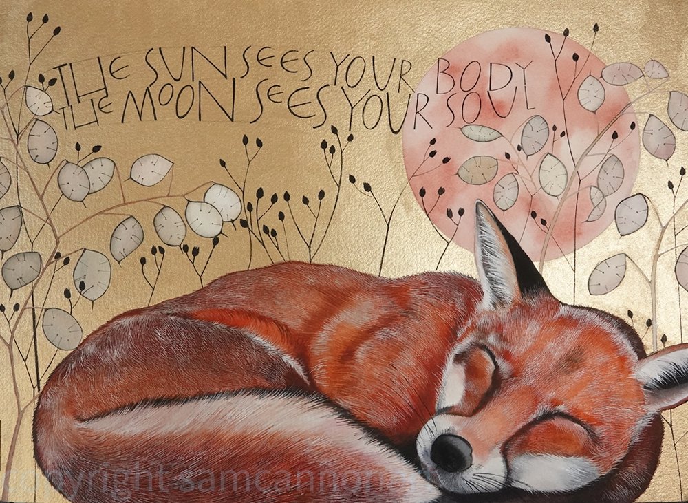 A lovely sleeping fox from a couple of years ago. Surrounded by my favourite seeds heads - Honesty. I love them more than the actual flowers. I think it's the same with poppies too. Have a wonderful day whatever you are up to. And a restful sleep like this wee fox.