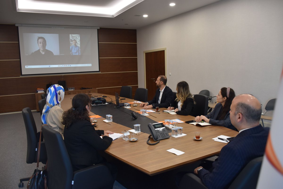 Bilgi ve İletişim Teknolojileri Başkanlığı birim toplantımızı Genel Başkan Yardımcımız Sayın @DrOmerileri başkanlığında gerçekleştirdik.