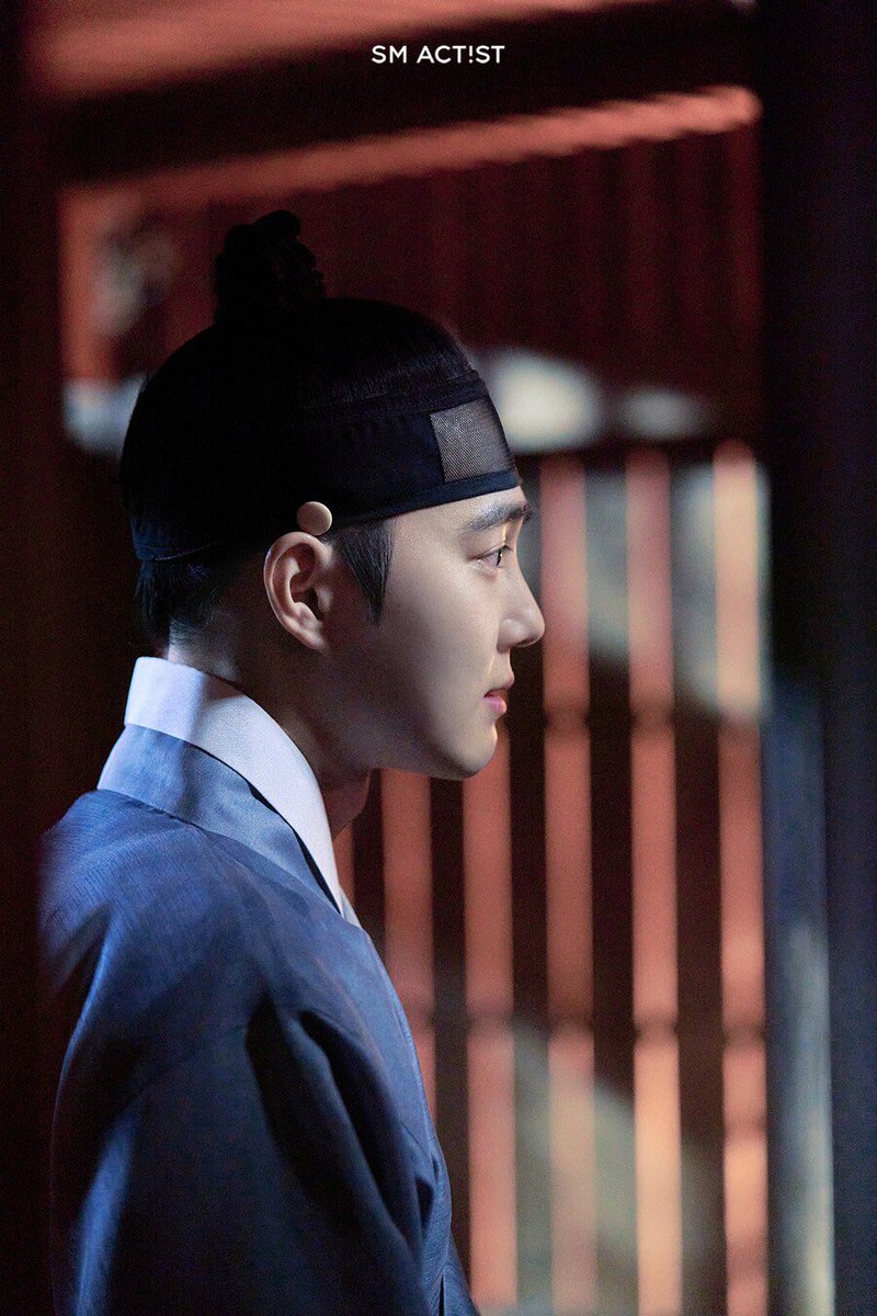 [240509] NAVER A Different Crown Prince Just From The Gaze, SUHO ‘Missing Crown Prince’s Leading Presence CLICK the link, Login/Sign up to upvote the article⬇️ naver.me/xC1gooYZ #세자가사라졌다 #MissingCrownPrince #Missing_Crown_Prince #SUHO #수호 #준면 #金俊勉 #スホ