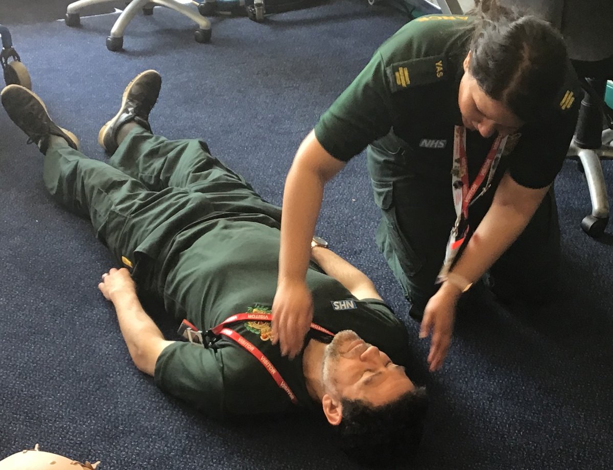 Fairfield students enjoyed taking part in some first aid awareness and life-saving training with the Yorkshire Ambulance Service @YorksAmbulance