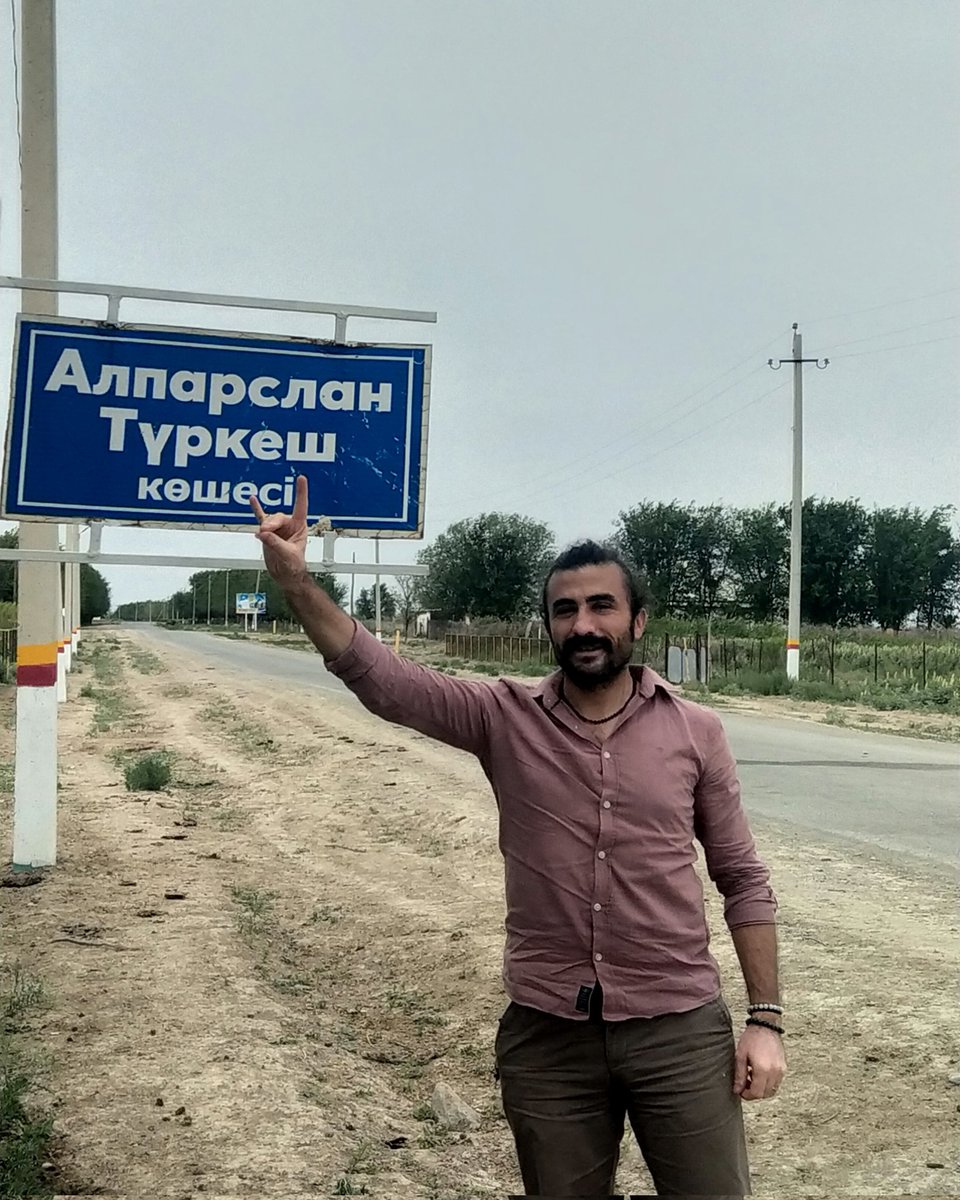 Bugün Ülkücü Hareketin Lideri Cennetmekân Başbuğ Alparslan Türkeş'in adının verildiği caddeyi ana yurttan binlerce kilometre uzakta Ata yurtta görmek naçiz şahsımı mümtaz kıldı.

Merhum liderimizin kabrinin nur, mekânının cennet olmasını Cenâb-ı Allah’tan diliyorum.