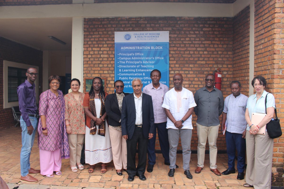 The principal @UCmhs held a consultative meeting with a team from @JhpiegoRwanda in partnership with @USAIDRwanda for possible areas of support including digital teaching, financial resources mobilisation, quality teaching, internship opportunities, etc. @mdkayihura @Uni_Rwanda