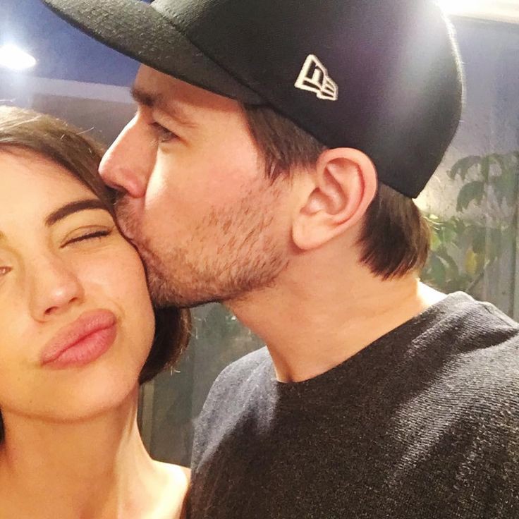 Mischief_NimueL's tweet image. .

⌗ ११ 𝑰𝑵𝑺𝑻𝑨𝑮𝑹𝑨𝑴 ↷ 𝐮𝐩𝐝𝐚𝐭𝐞.
⠀⠀⠀⠀𓂅 ﹫𝑳𝒂𝒅𝒚_𝑴𝒊𝒔𝒄𝒉𝒊𝒆𝒇｡⠀｡⠀｡
⠀⠀⠀⠀⠀⠀⠀˹ 𝗉𝗈𝗌𝗍𝖾𝖽 𝗈𝗇
⠀⠀⠀⠀⠀⠀⠀.⇾ fecha. 08/ Mayo

Ir a Midgard y que no intenten matarnos 10 estrellas. Excelente servicio.

@JTNSCLDIER