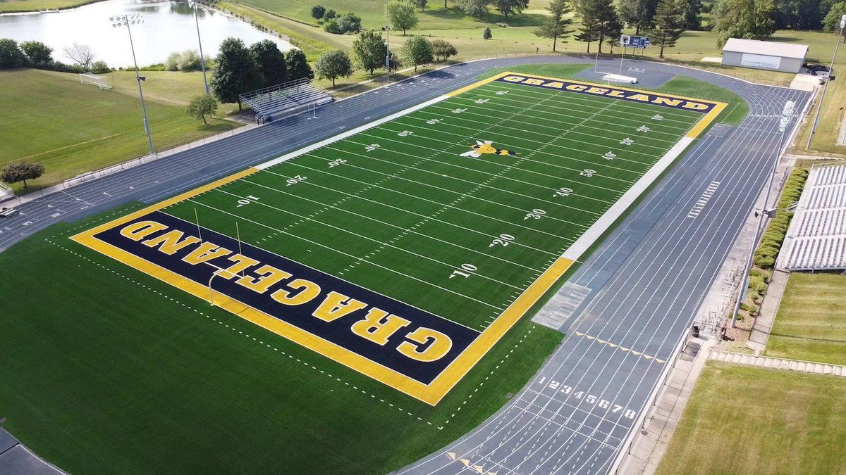 Im extremely blessed to receive my first offer from Graceland University💛 @4thQtMentality @GracelandFB @GUjackets @campmoula_MG @One11Recruiting @On3Recruits @Rivals @LSL_Sportsline @247Sports @RecruitLambert @RecruitLouisian