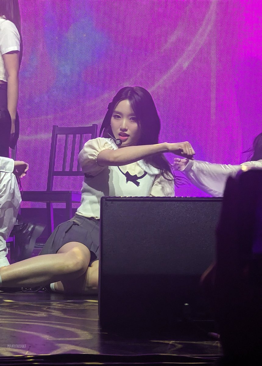 potatotheorbit's tweet photo. 230926 Loossemble: the US Debut Ceremony in Houston

#Loossemble #루셈블 #Gowon #고원 #LoossembleHouston https://t.co/sdgNsKBvlp