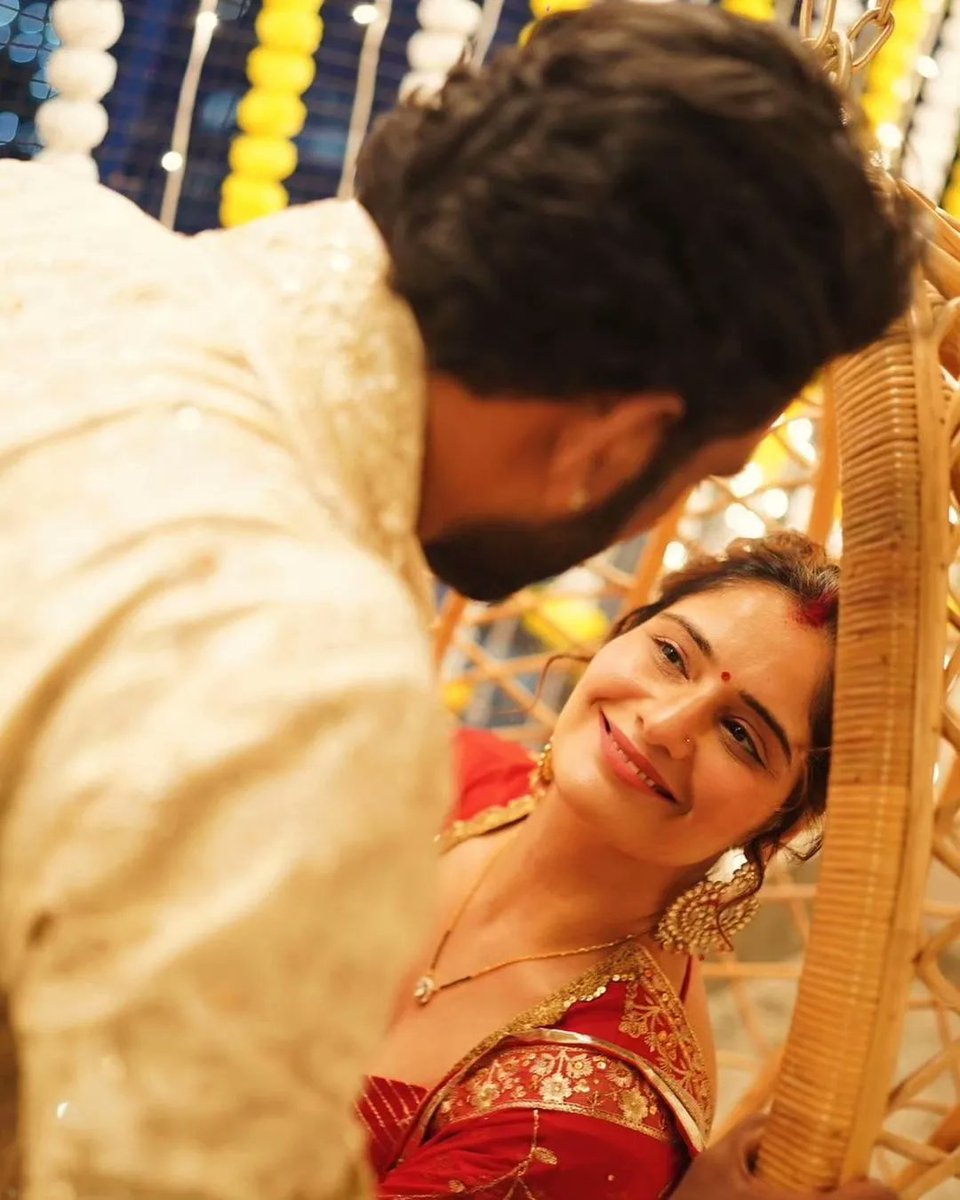 Aarti Singh shared some unseen Pictures from her wedding