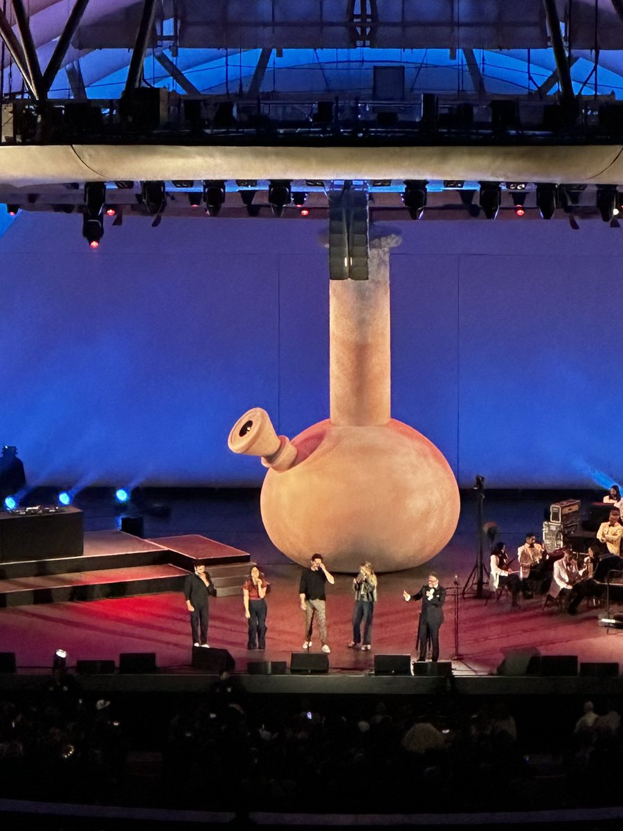 Lisa Gilroy (@thelisagilroy) on Twitter photo we performed at the <a href="/HollywoodBowl/">Hollywood Bowl</a> yesterday and well !!!! it was a dream. #sethsmokesthebowl we performed at the <a href="/HollywoodBowl/">Hollywood Bowl</a> yesterday and well !!!! it was a dream. #sethsmokesthebowl