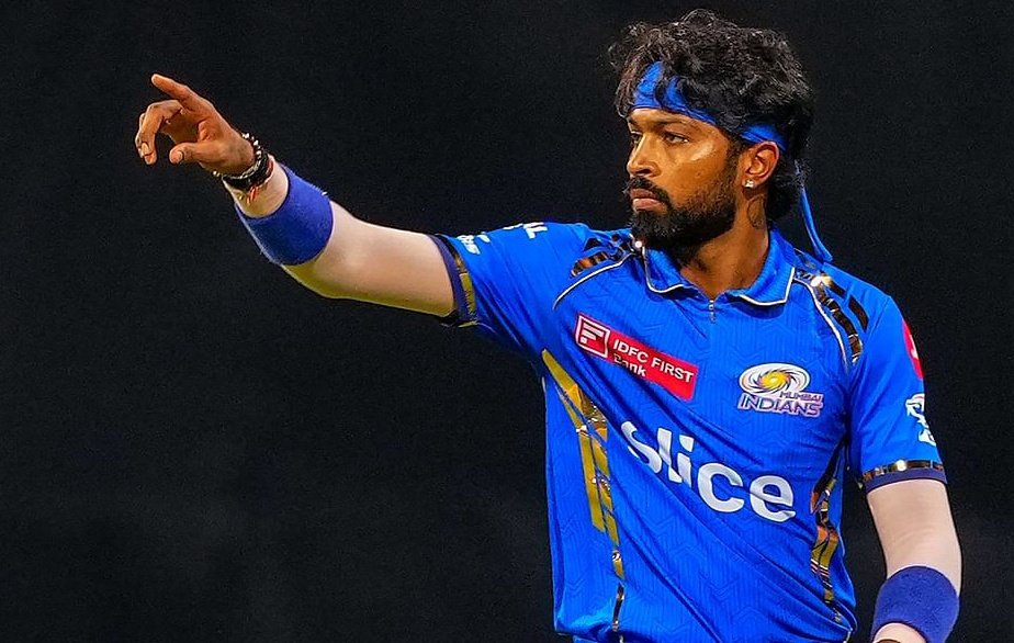 Mumbai Indians' key players recently conveyed to the coaching staff that there was a lack of buzz in the dressing room and the reason was Hardik Pandya's leadership style. (Devendra Pandey from Indian Express).