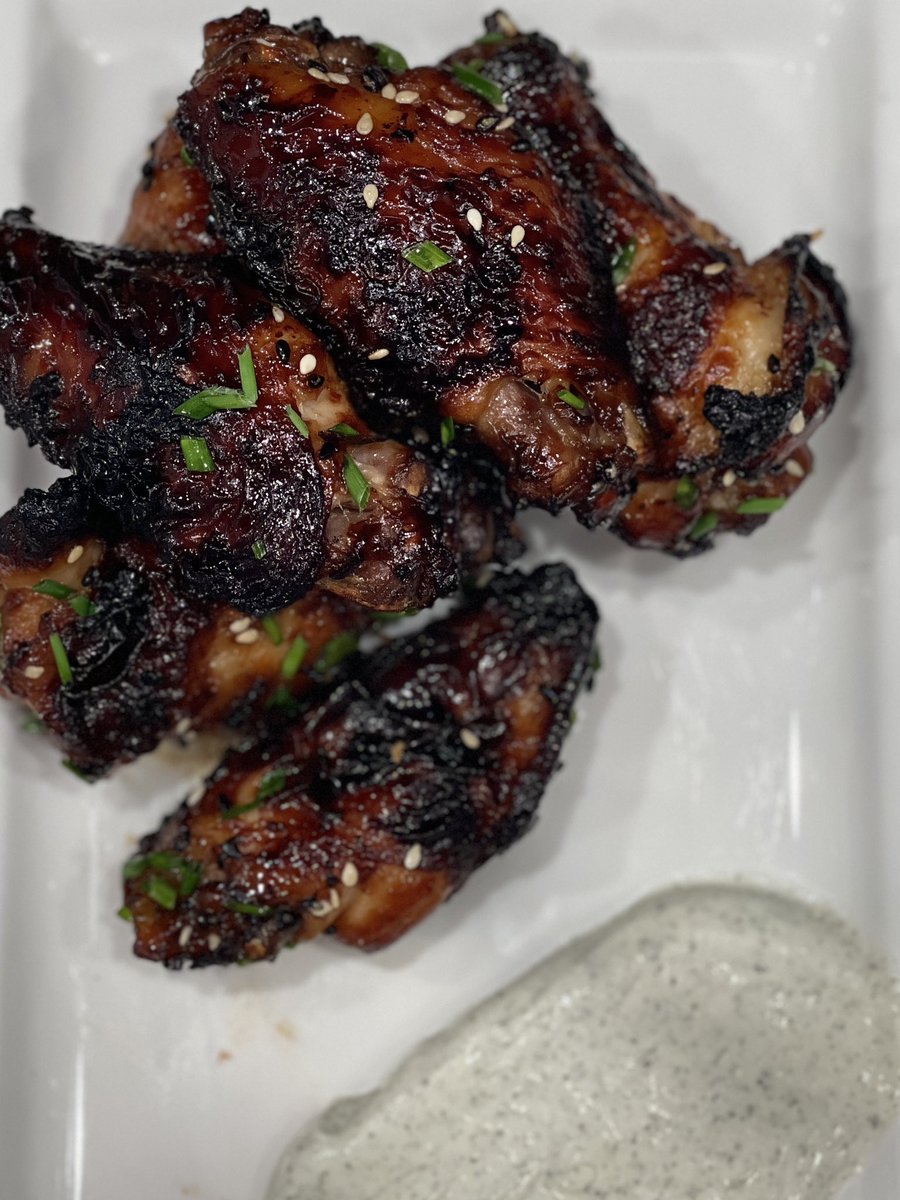 Some will say they’re burnt. I say they’re perfect. Seriously not burnt - it’s the soy sauce from my 10 ingredient Asian jar marinade that gives them this beautiful color #chefskiss #wingwednesday