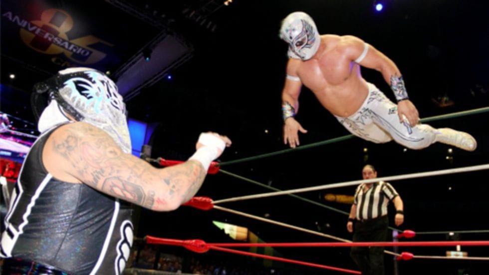 #VIDEO 🎞️ Match of the Day: @caristicomx 🆚 @PENTAELZEROM (2018). 🇲🇽 Click on the link to watch this full match ➡️ luchacentral.com/match-of-the-d… #LuchaCentral #LuchaLibre #ProWrestling #プロレス 🤼‍♂️ ➡️ LuchaCentral.Com 🌐