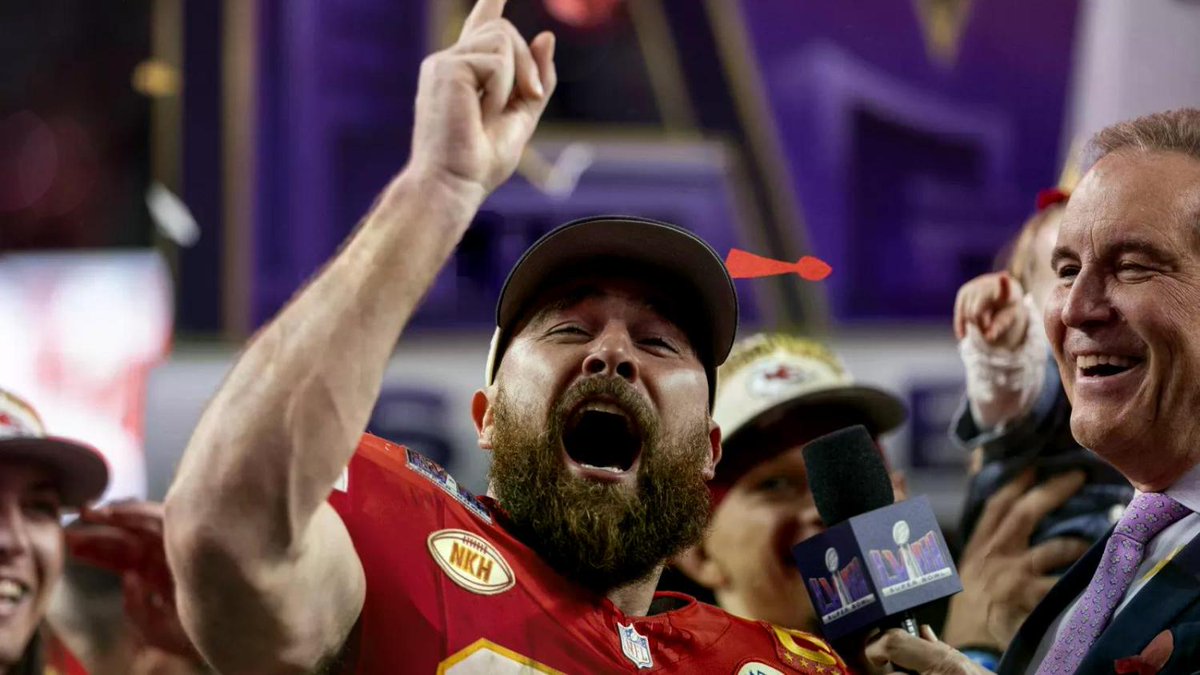 Travis Kelce's reported reaction to Jana Kramer's drinking accusation newsweek.com/travis-kelces-…