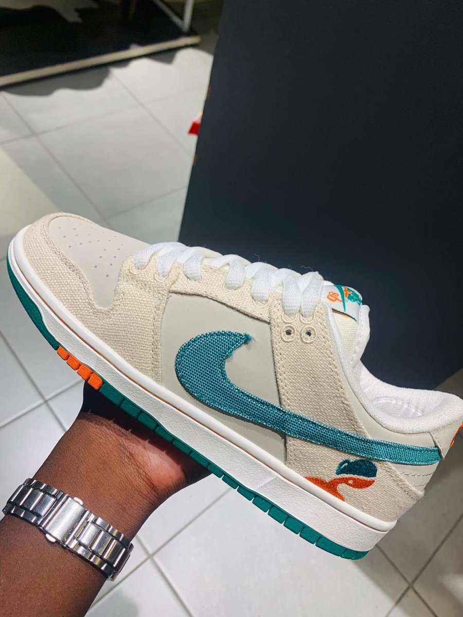 Accussed_Apparells tweet media